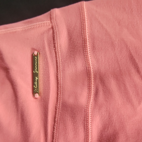 Gymshark Ladies Size Small Seamless Leggings Pink NWT - Picture 2 of 6